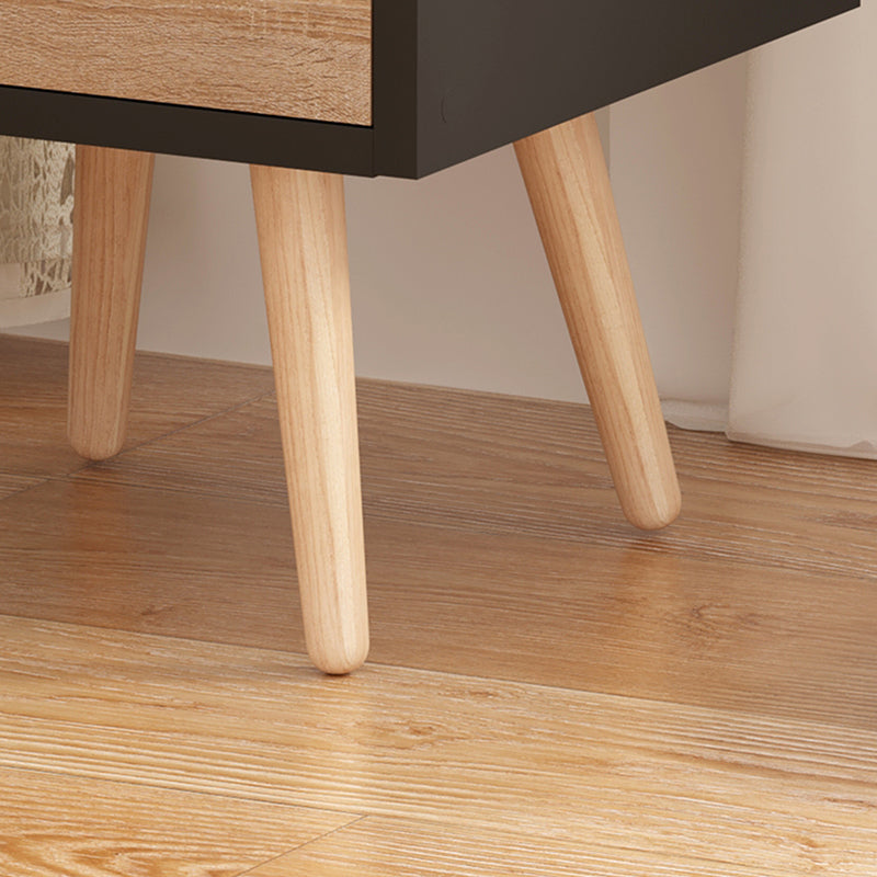 Κομοδίνο Selma  σε μαύρη-sonoma απόχρωση 29.7x29.7x45εκ