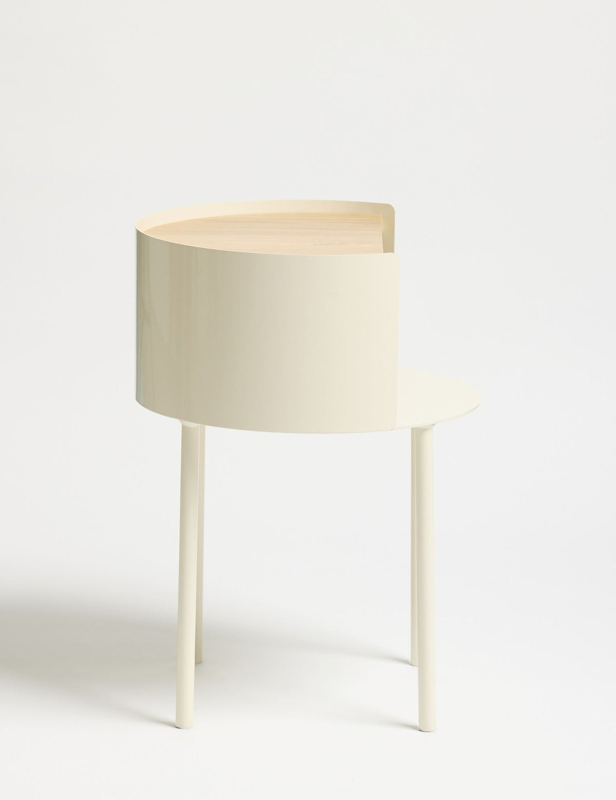 Βοηθητικό Τραπεζάκι Kinira Κρεμ 40x40x56 εκ. MDF