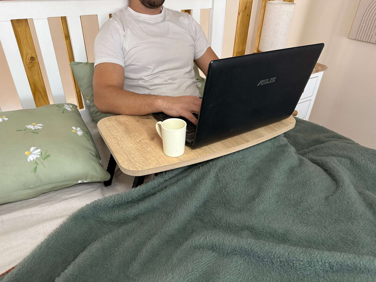 Γραφείο Laptop Malia Δρυς Sapphire 60x34x24 εκ. MDF