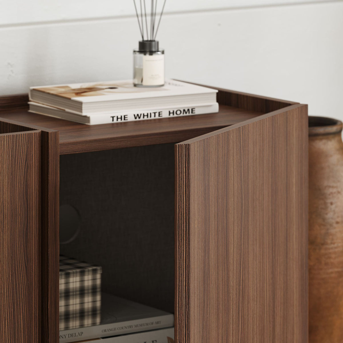 Έπιπλο Τηλεόρασης Psara Με Soft-Close Καρυδί Milano 180x35x46 εκ. Μελαμίνης - Pakobazaar