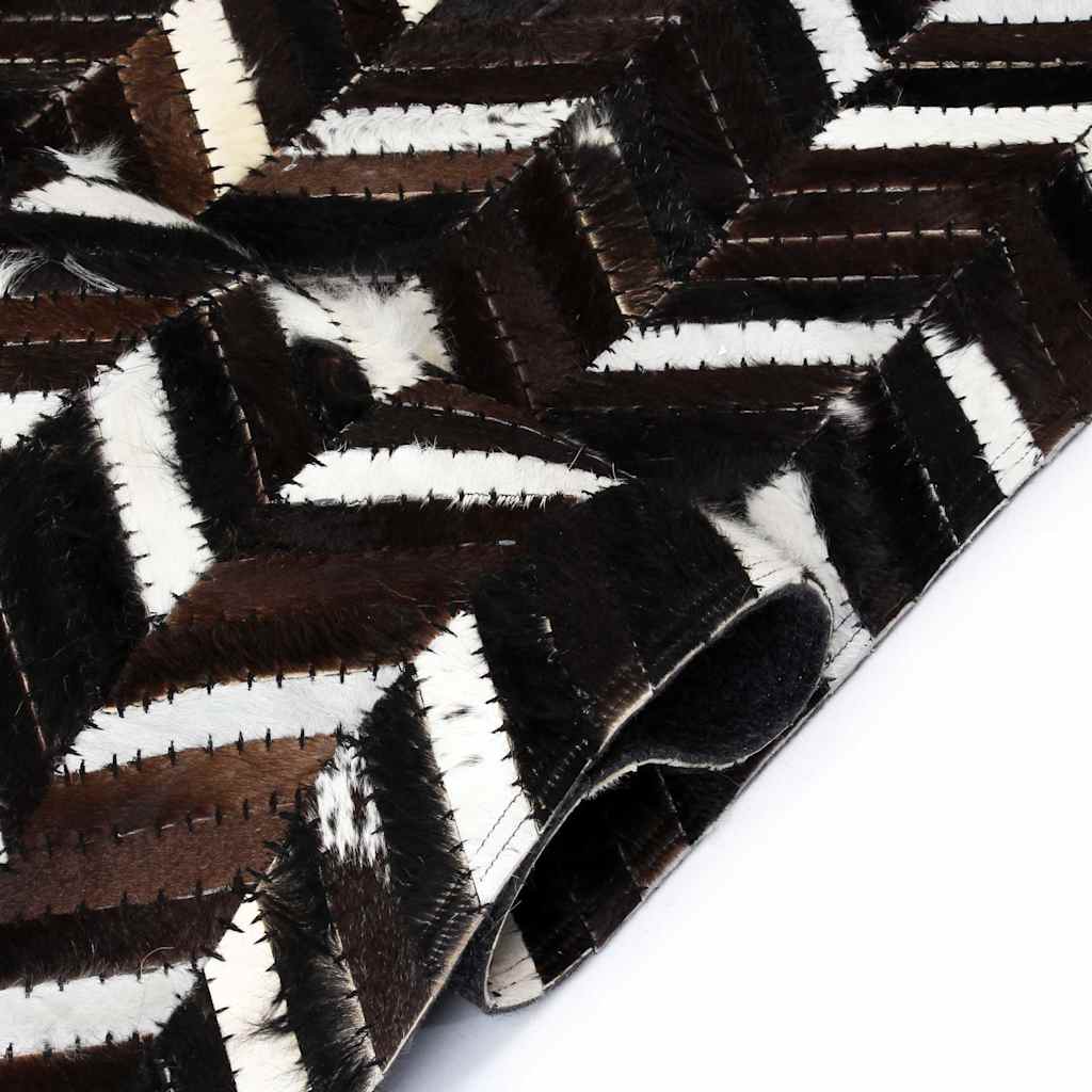 Χαλί Patchwork Ζιγκ Ζαγκ Μαύρο/Λευκό 190 x 290 εκ. Γνήσιο Δέρμα