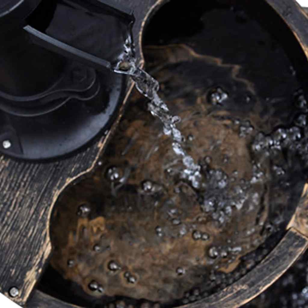 Σιντριβάνι με Θέμα Χειροκίνητη Αντλία Πηγαδιού - Pakobazaar