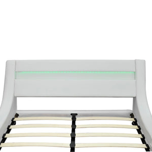 Κρεβάτι με LED Λευκό 180x200 εκ. από Συνθετικό Δέρμα με Στρώμα