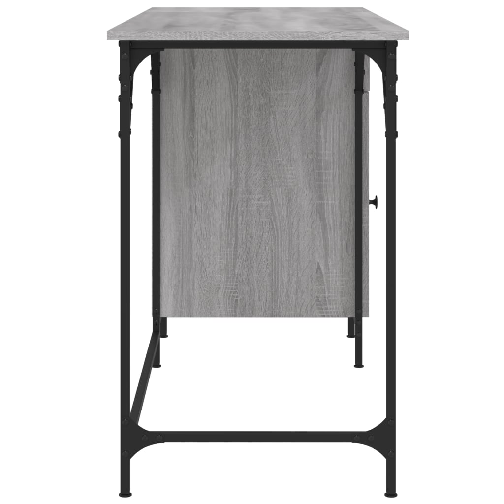 Γραφείο Υπολογιστή Γκρι Sonoma 131x48x75 εκ. Επεξεργασμένο Ξύλο