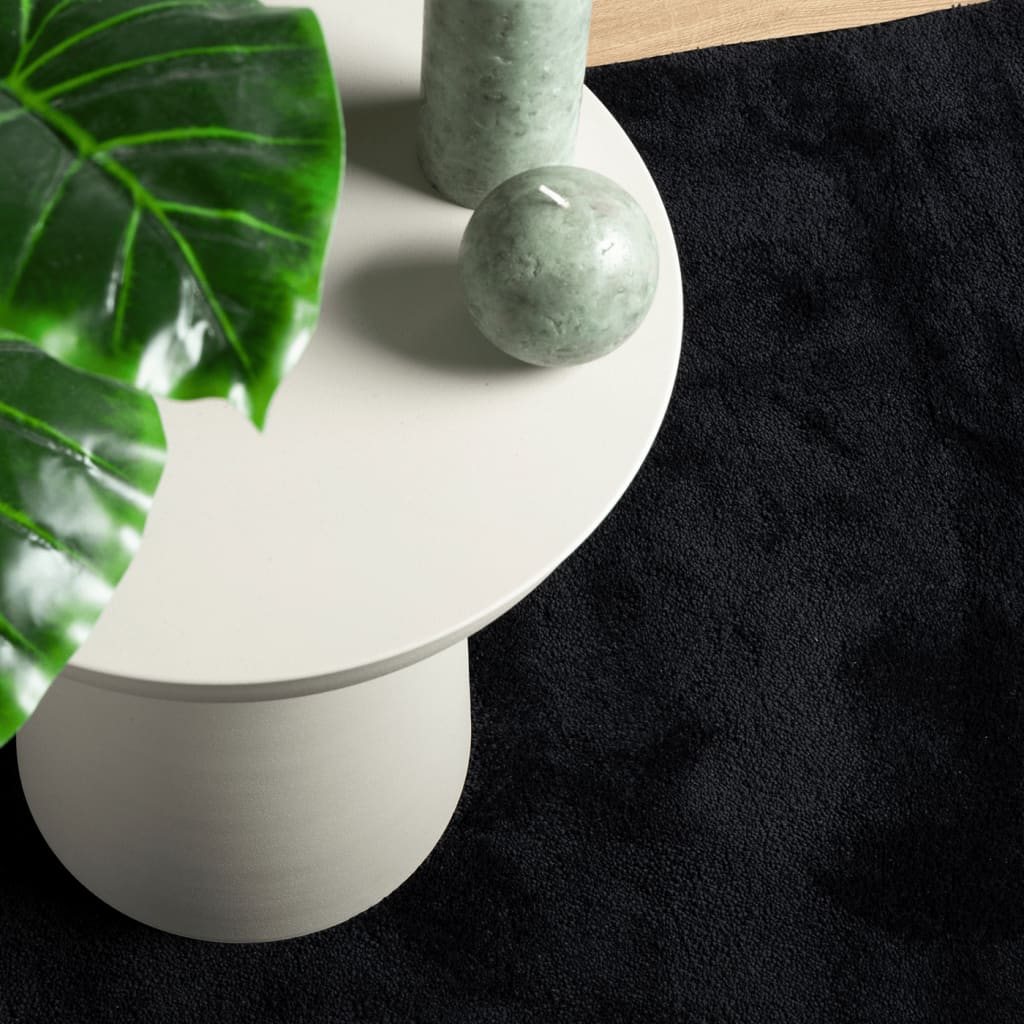 Χαλί OVIEDO με Κοντό Πέλος Μαύρο 140 x 200 εκ. - Pakobazaar