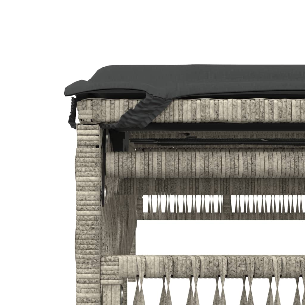 Ξαπλώστρες 2 τεμ. Ανοιχτό Γκρι από Συνθετικό Ρατάν με Μαξιλάρια