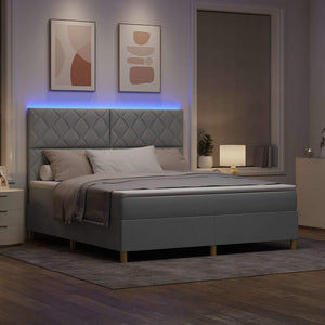 LED Κρεβάτι με βάθρο Ανοιχτό γκρι 180 x 200 cm ύφασμα - Pakobazaar