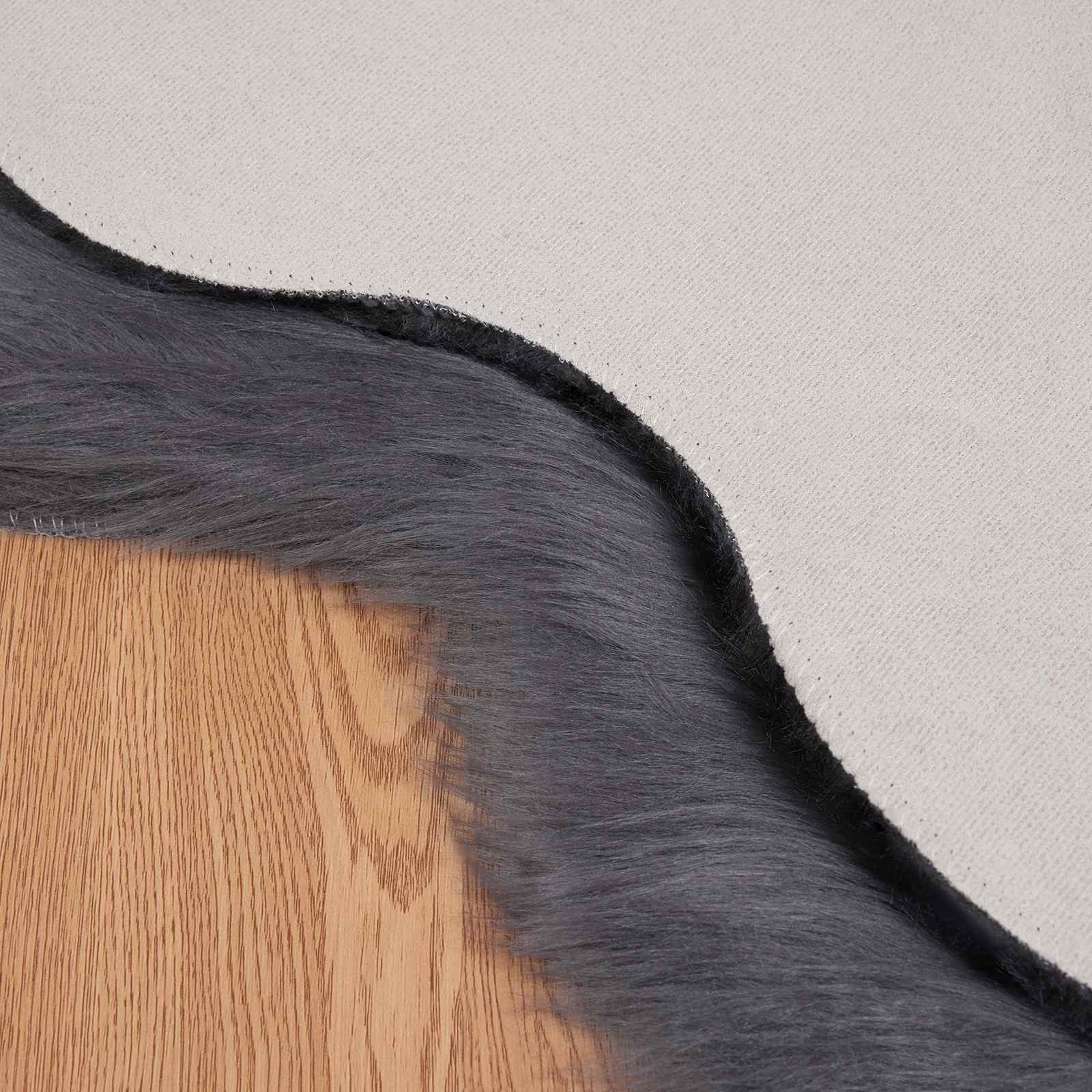 Χαλί από τεχνητό πρόβειο δέρμα TAFALLA Ανθρακί 80 x 120 cm