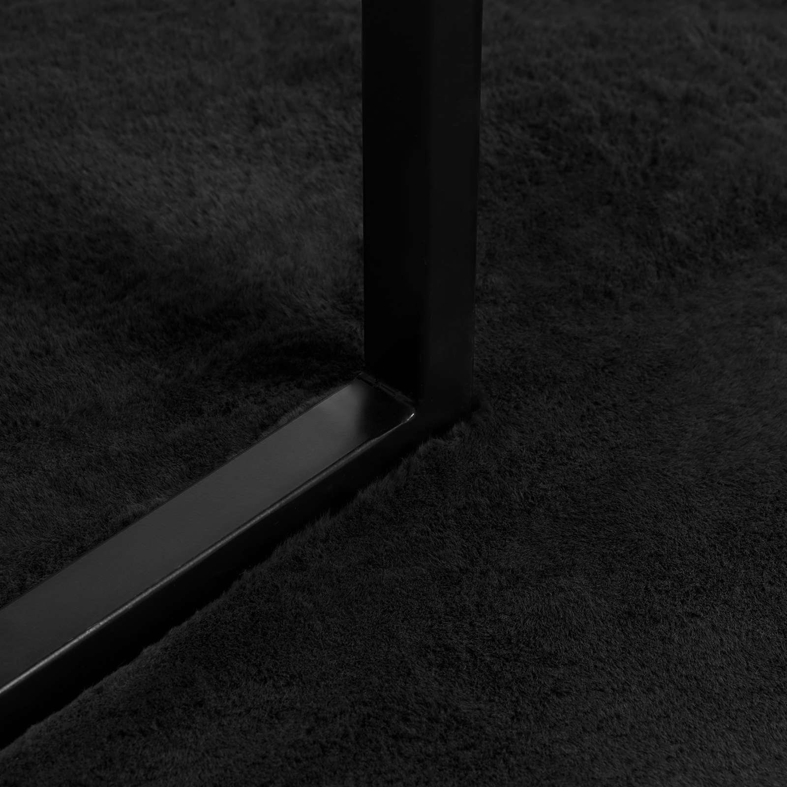 Αντιολισθητικό ψεύτικο χαλί από κουνελιού Olite Μαύρο Ø 100 εκ. - Pakobazaar