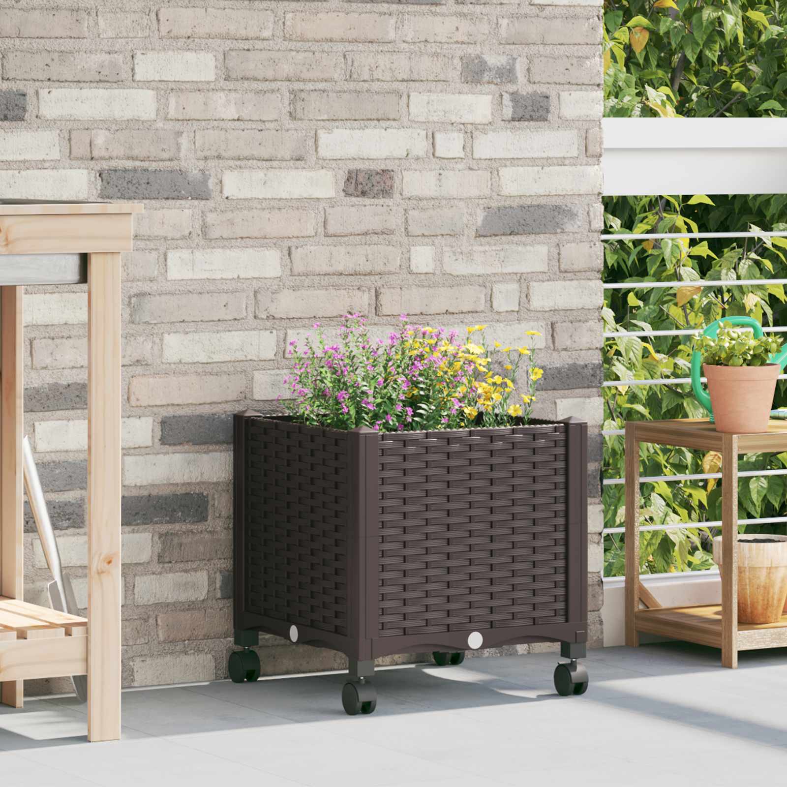 Κήπος Γλαστράκι με Ροδάκια Καφέ 40 x 40 x 44 εκ PP - Pakobazaar