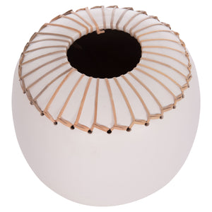 ΕΠΙΤΡΑΠΕΖΙΟ ΔΙΑΚΟΣΜΗΤΙΚΟ ΒΑΖΟ LENNOX HM4675.02L TΕΡΑΚΟΤΑ ΣΕ ΛΕΥΚΟ--Φ22x20Υεκ. - Pakobazaar
