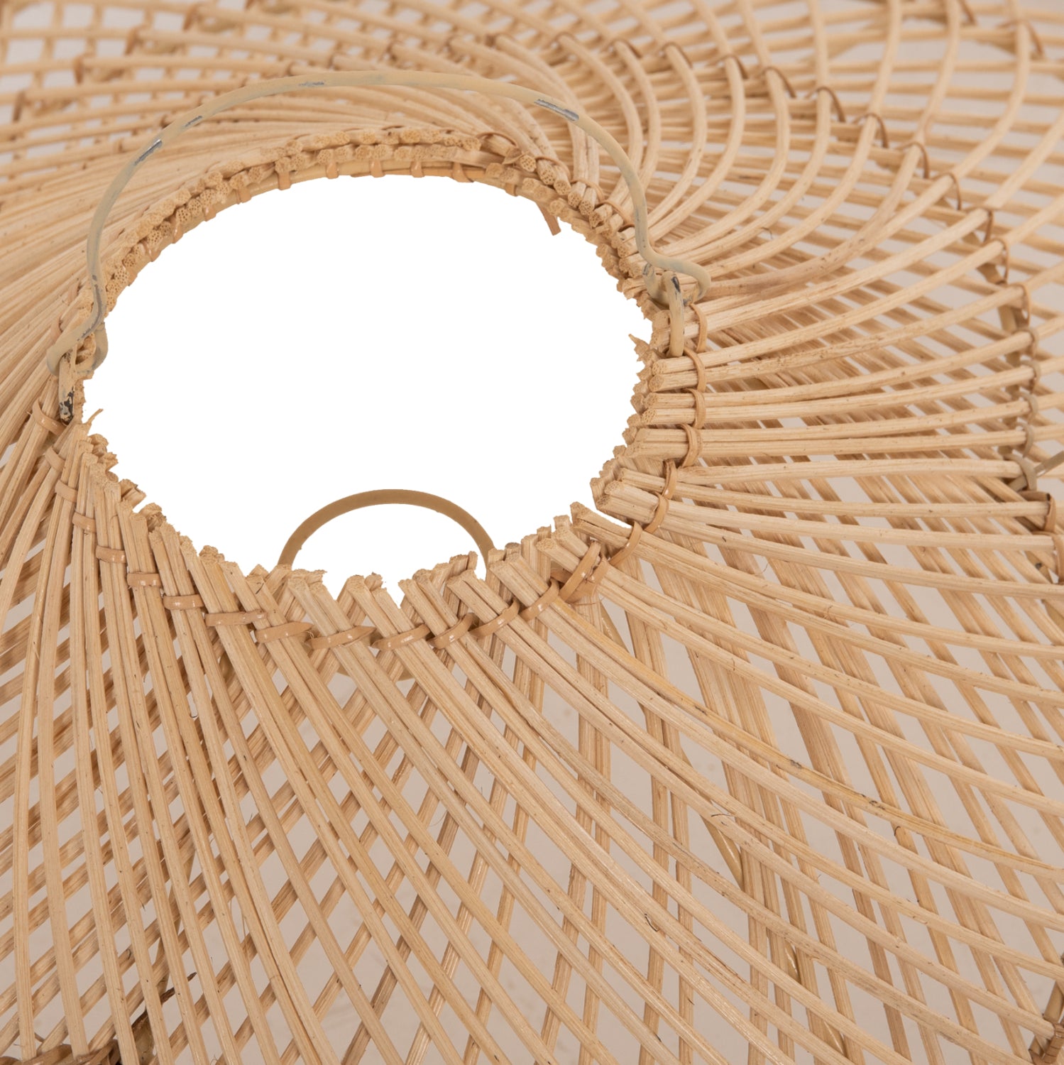 ΦΩΤΙΣΤΙΚΟ ΟΡΟΦΗΣ ΚΡΕΜΑΣΤΟ HM7879.02 RATTAN ΣΕ ΦΥΣΙΚΟ ΧΡΩΜΑ Φ80x126Υ εκ. - Pakobazaar