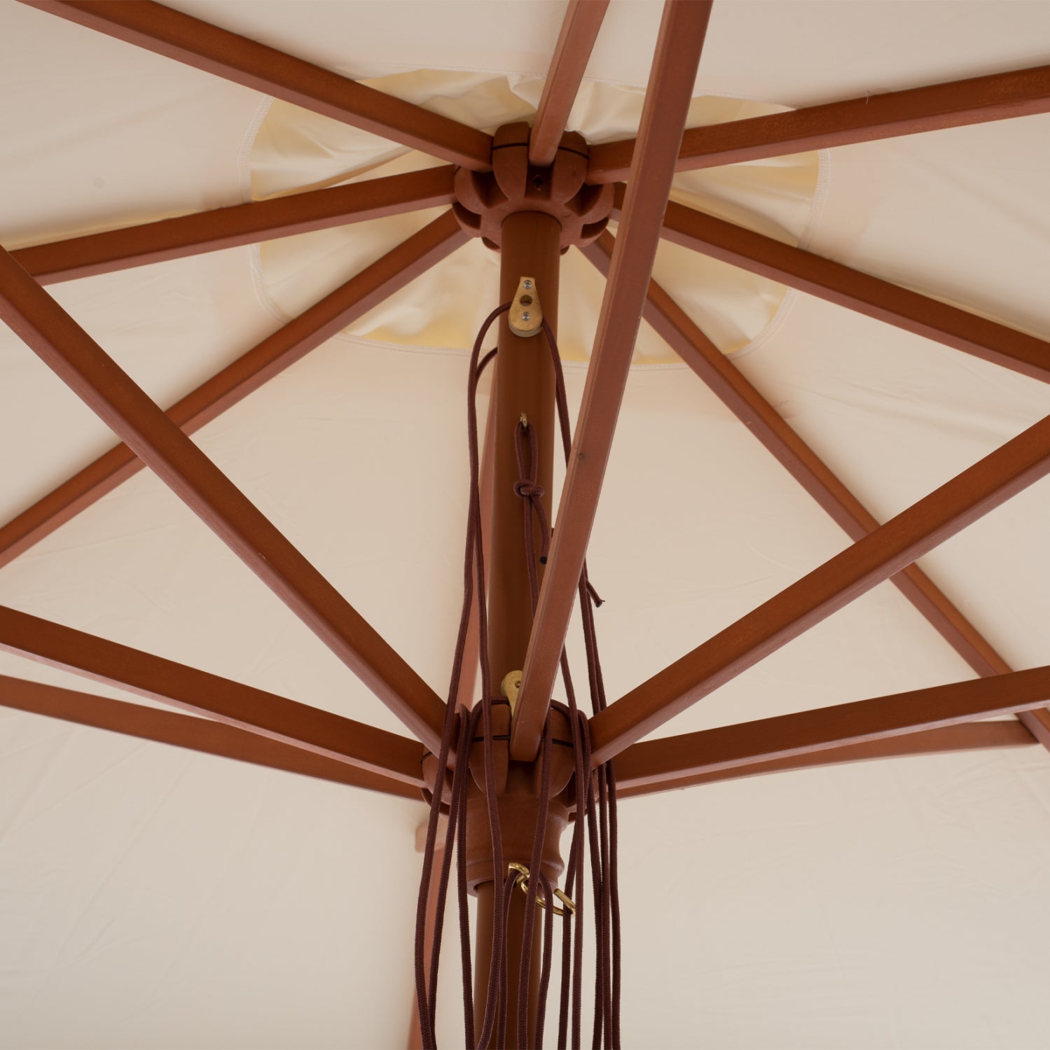 ΟΜΠΡΕΛΑ ΕΠΑΓΓΕΛΜΑΤΙΚΗ WAGNER ΜΑΚΡΑΜΕ ΚΡΟΣΙ ΜΠΕΖ ΜΕ ΞΥΛΙΝΟ ΣΚΕΛΕΤΟ 3X3X2.50Υm HM5778.01 - Pakobazaar