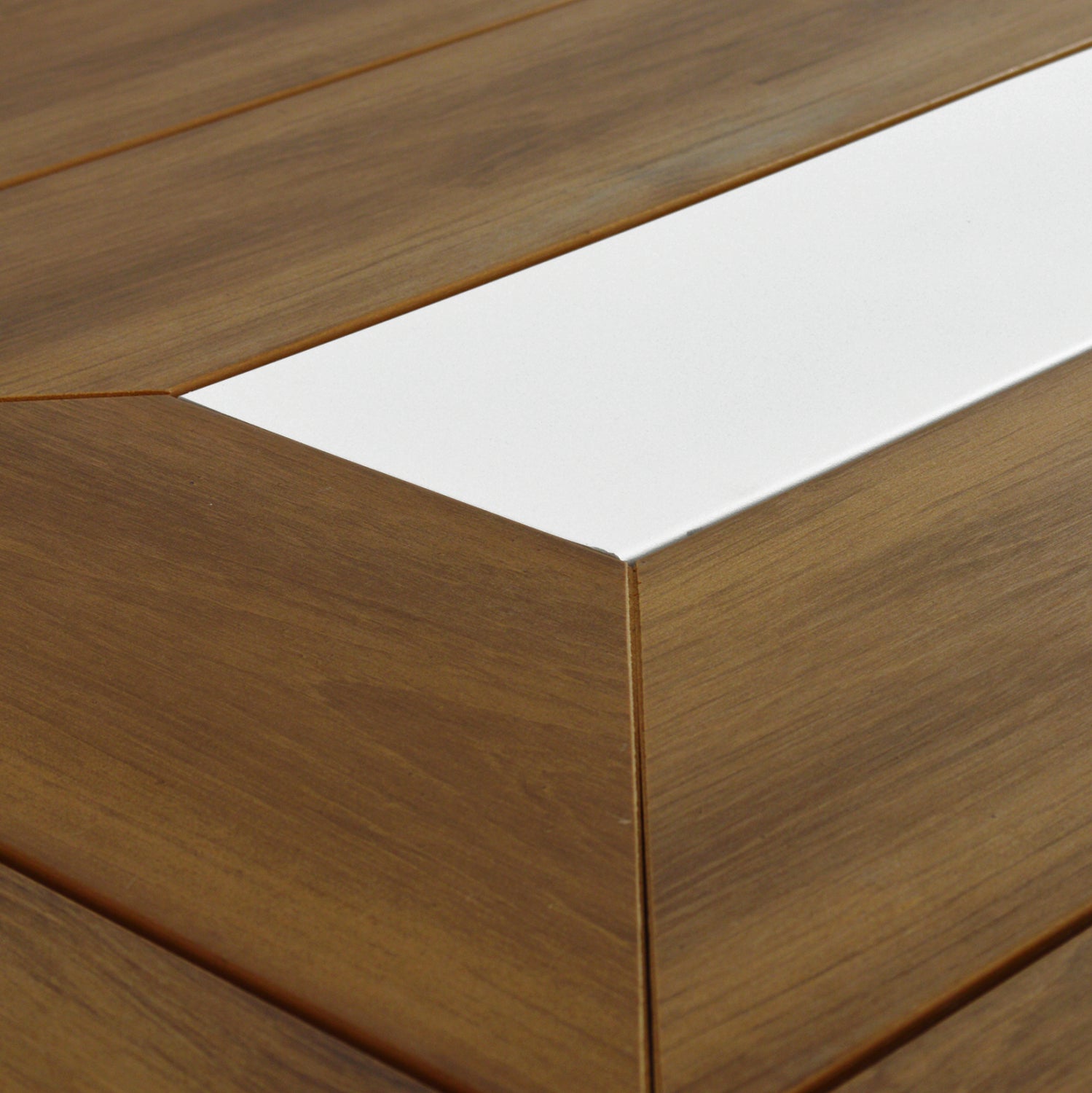 ΣΕΤ ΤΡΑΠΕΖΑΡΙΑΣ 7ΤΜΧ ΑΛΟΥΜΙΝΙΟΥ ΣΕ ΛΕΥΚΟ ΧΡΩΜΑ HM5233.01 - Pakobazaar